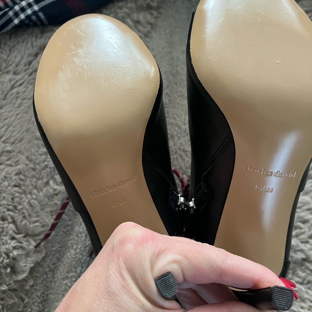Charles David boots - Picture 3 of 3